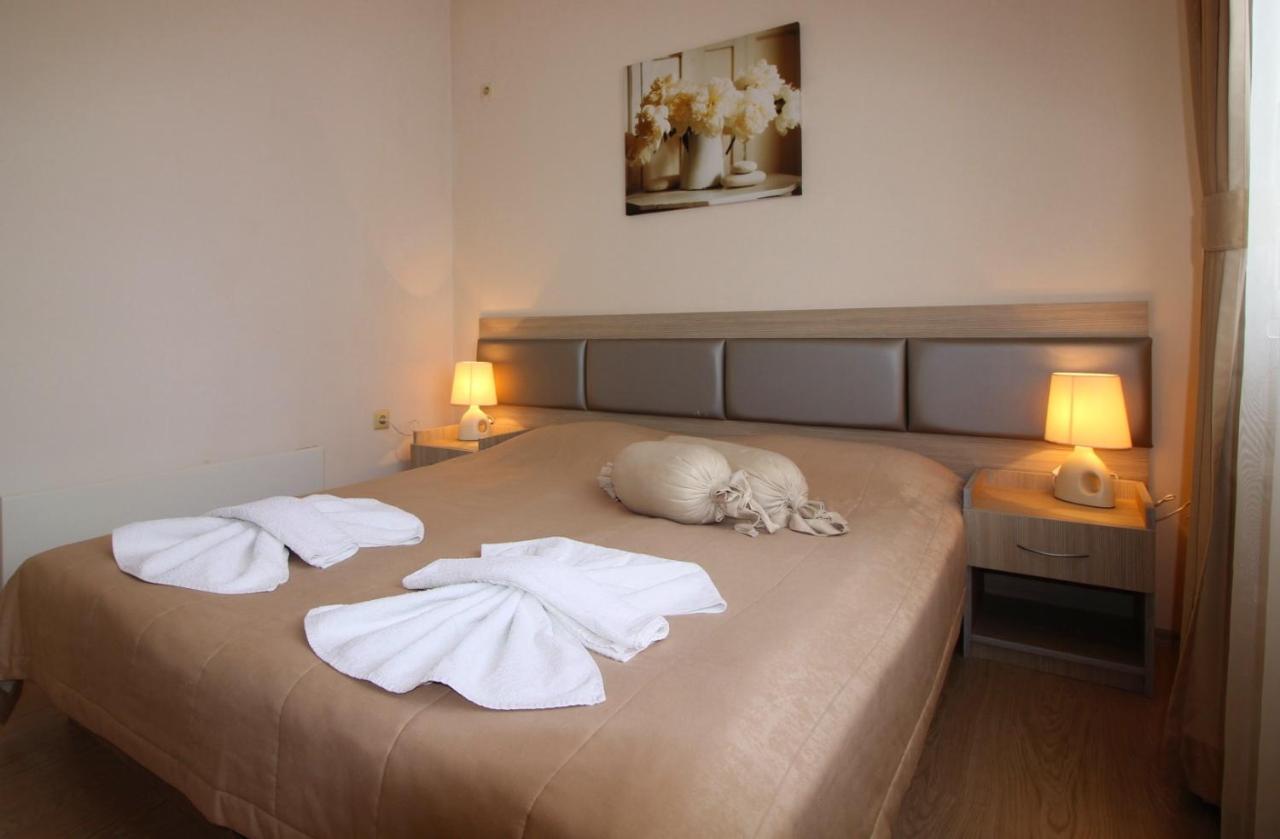 רבדה Allia Apartments מראה חיצוני תמונה