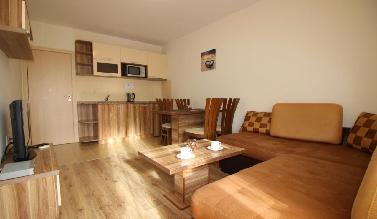 רבדה Allia Apartments מראה חיצוני תמונה