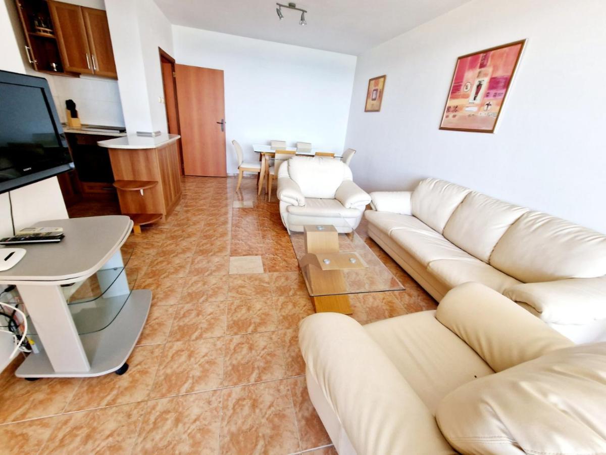 רבדה Allia Apartments מראה חיצוני תמונה