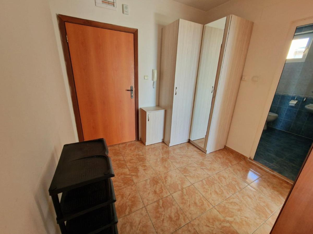 רבדה Allia Apartments מראה חיצוני תמונה